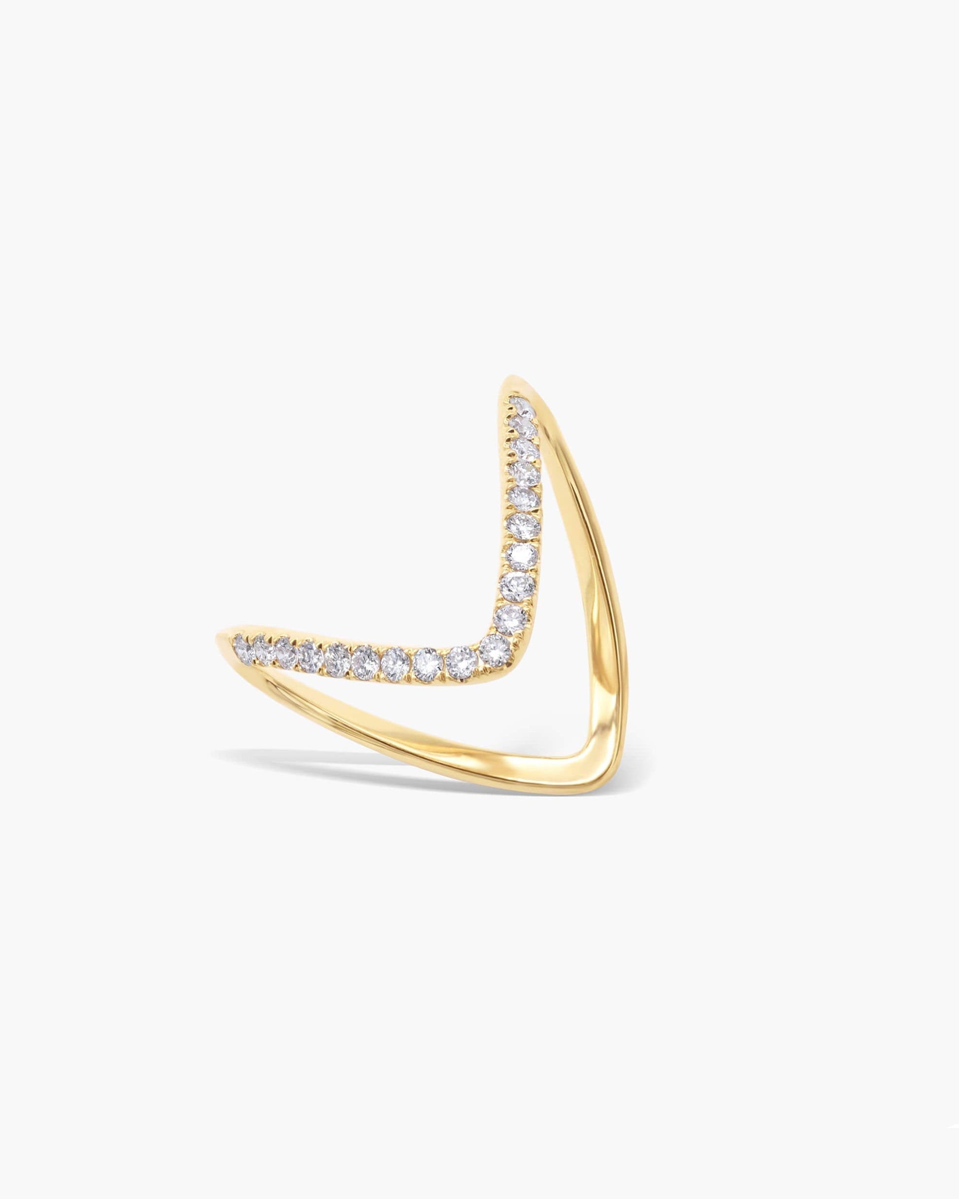 0.27ct Round EF- VVS Diamond Curved Wedding Band