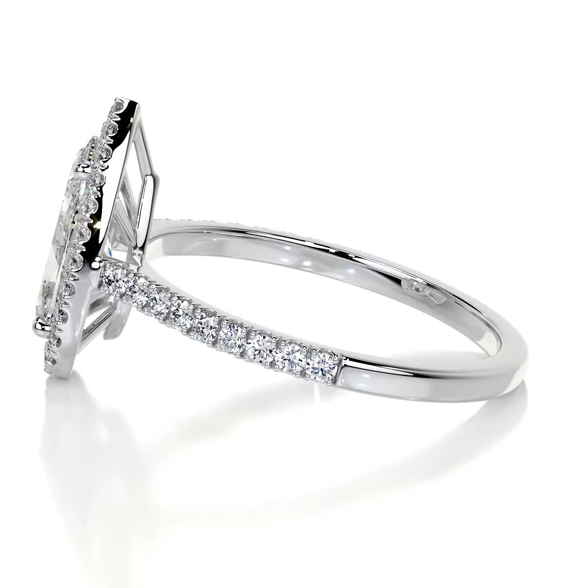 1.50 CT Pear Halo CVD F/VS2 Diamond Engagement Ring